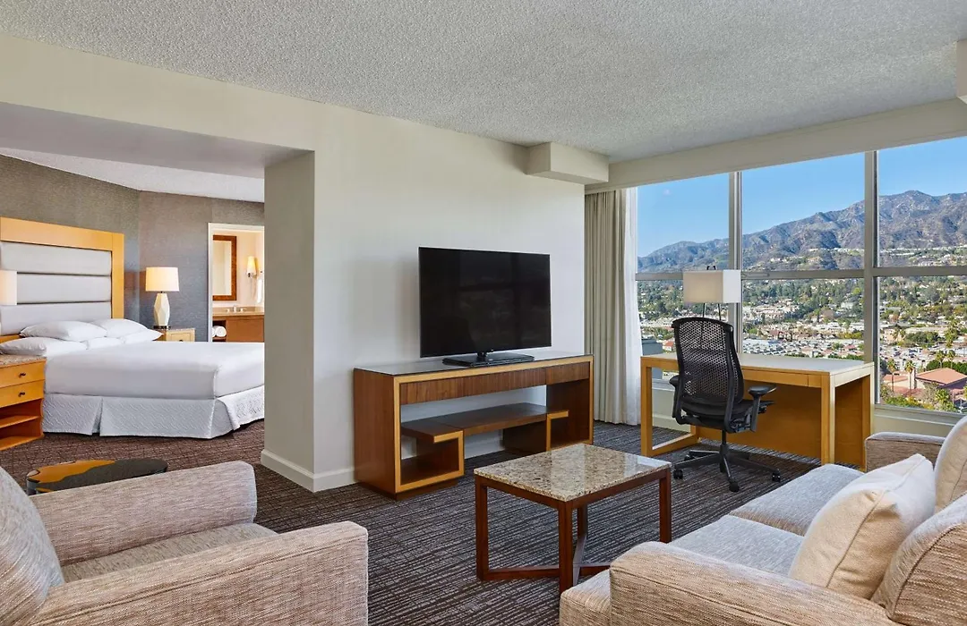 Hilton Los Angeles North-Glendale & Executive Meeting Center-1